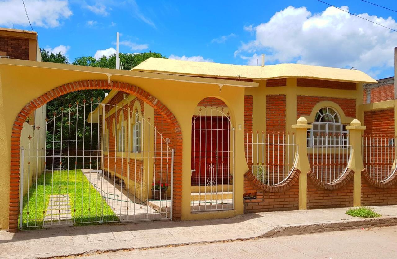 Casa Cerca De La Media Luna Río Verde Exterior foto